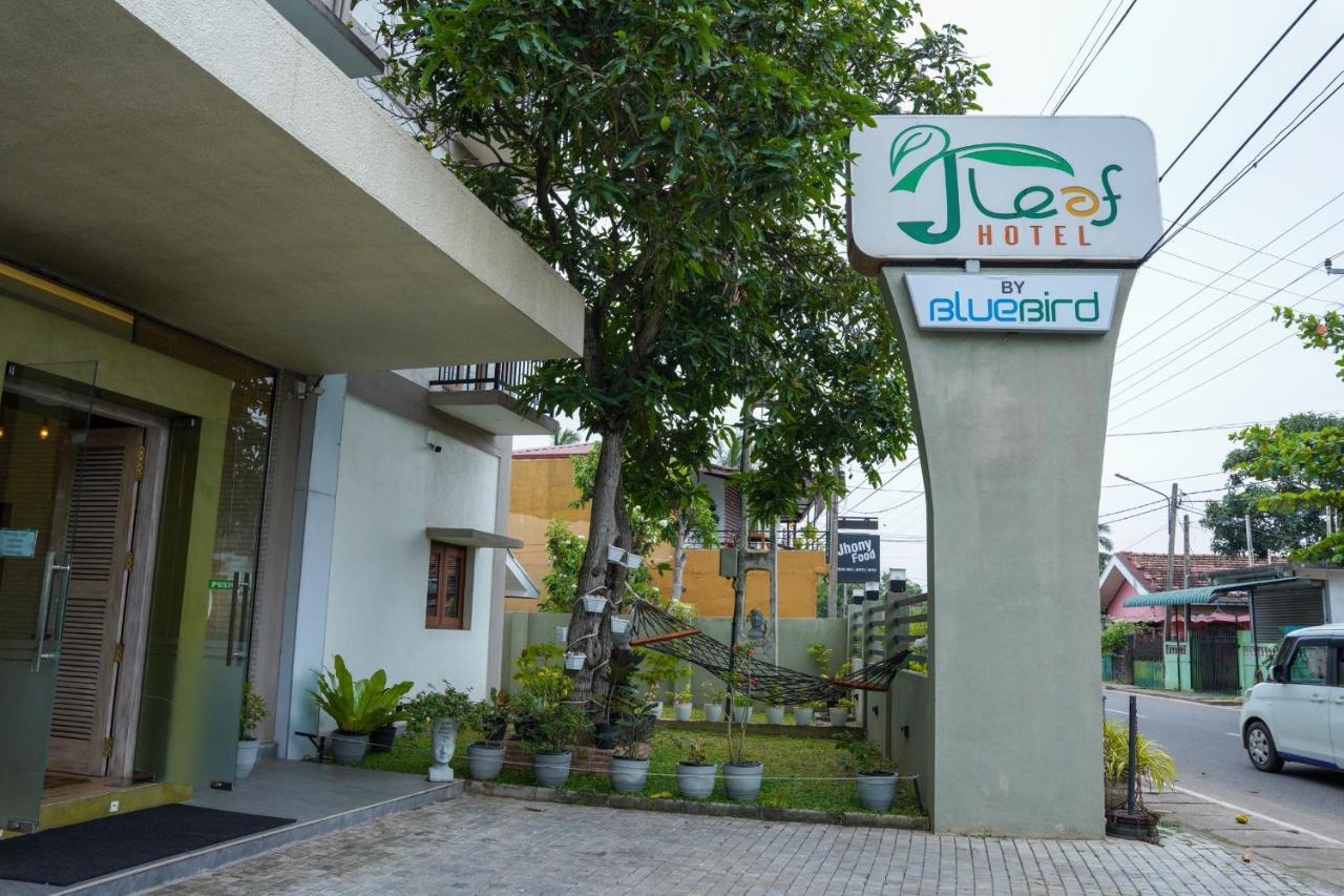 J Leaf Hotel By Blue Bird Negombo Ngoại thất bức ảnh